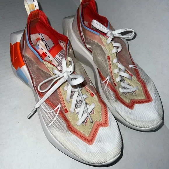 NIKE VISTA LITE SE Athletic Sneakers with Multicolor Design - Picture 6 of 14